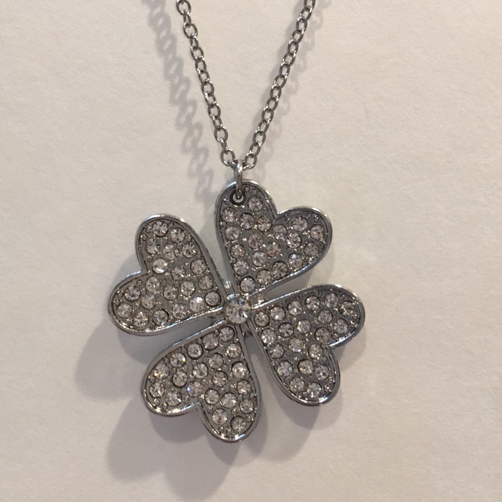 Rhinestone Flower Necklace